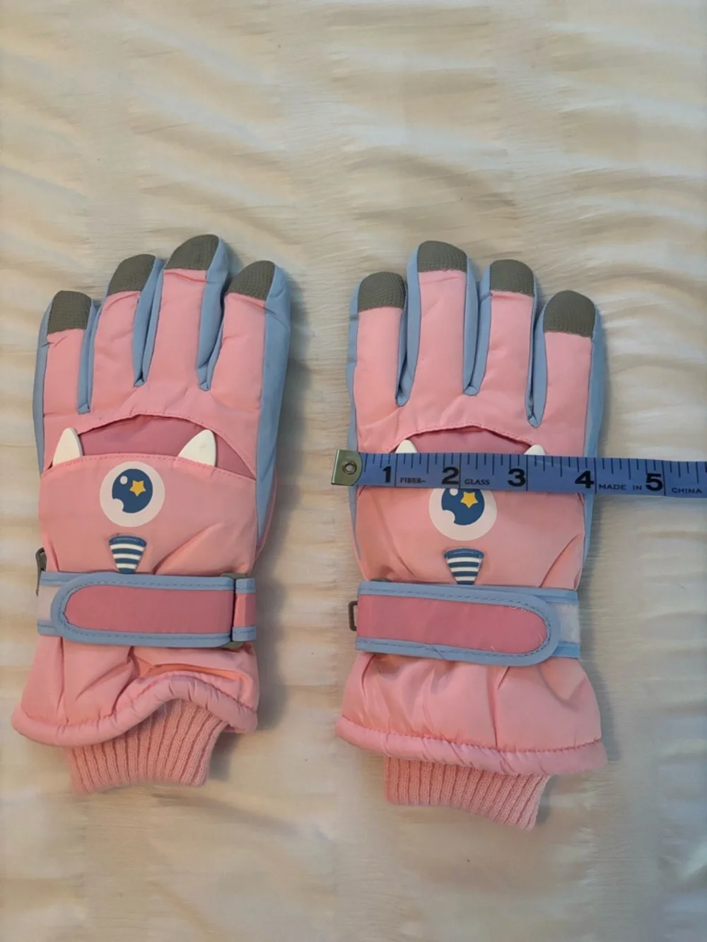 Kids Pink Winter Gloves - recommended for ages 5-8 - New